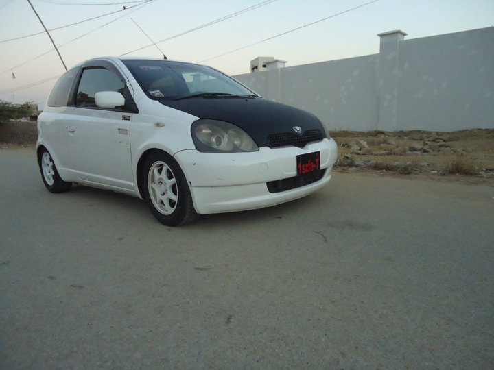 Toyota vitz 2000 запчасти