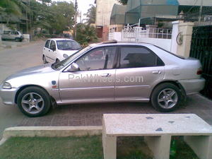 Honda Civic - 1993