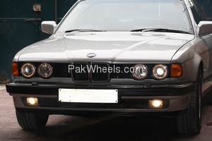 بی ایم ڈبلیو 7 سیریز - 1991