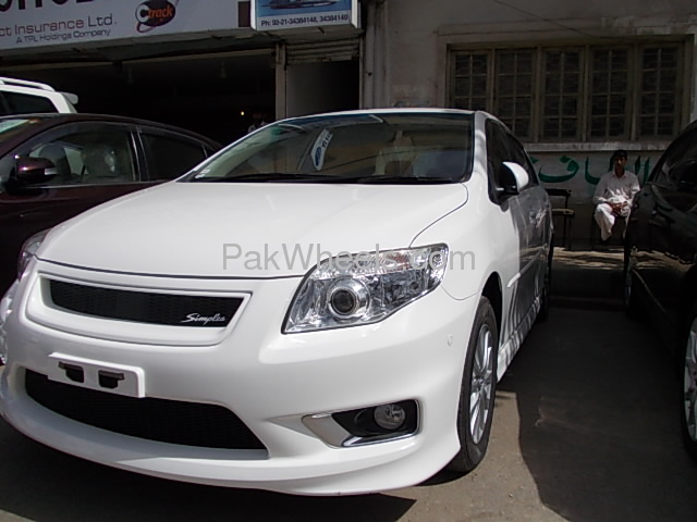 Toyota Corolla Axio 2007 for Sale in Karachi Image-1
