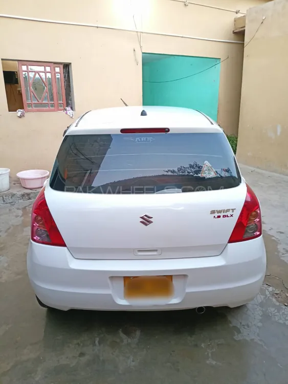 Suzuki Swift 2018 for sale in Thatta