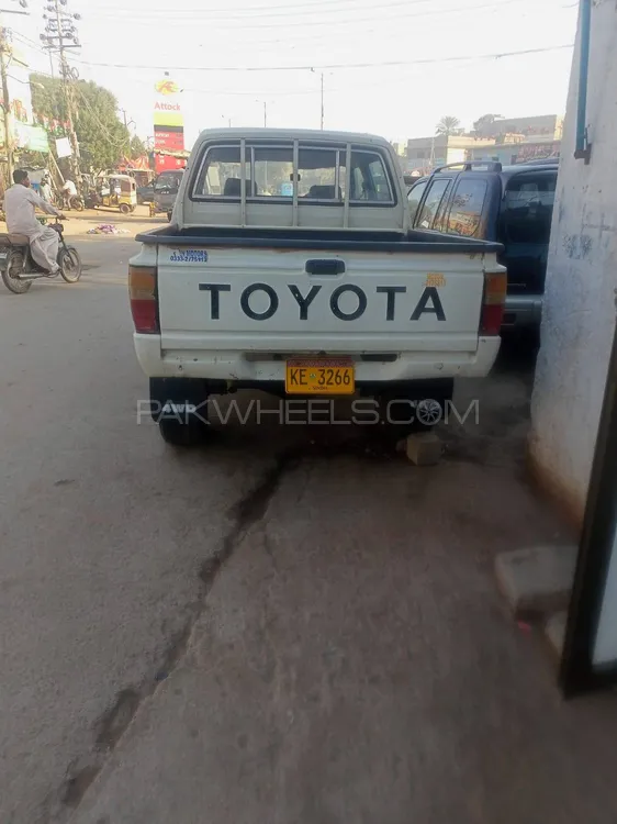 Toyota Hilux 1988 for sale in Karachi