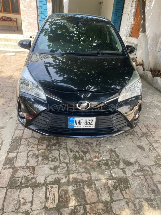 Toyota Vitz 2018 for Sale in Swabi Image-1