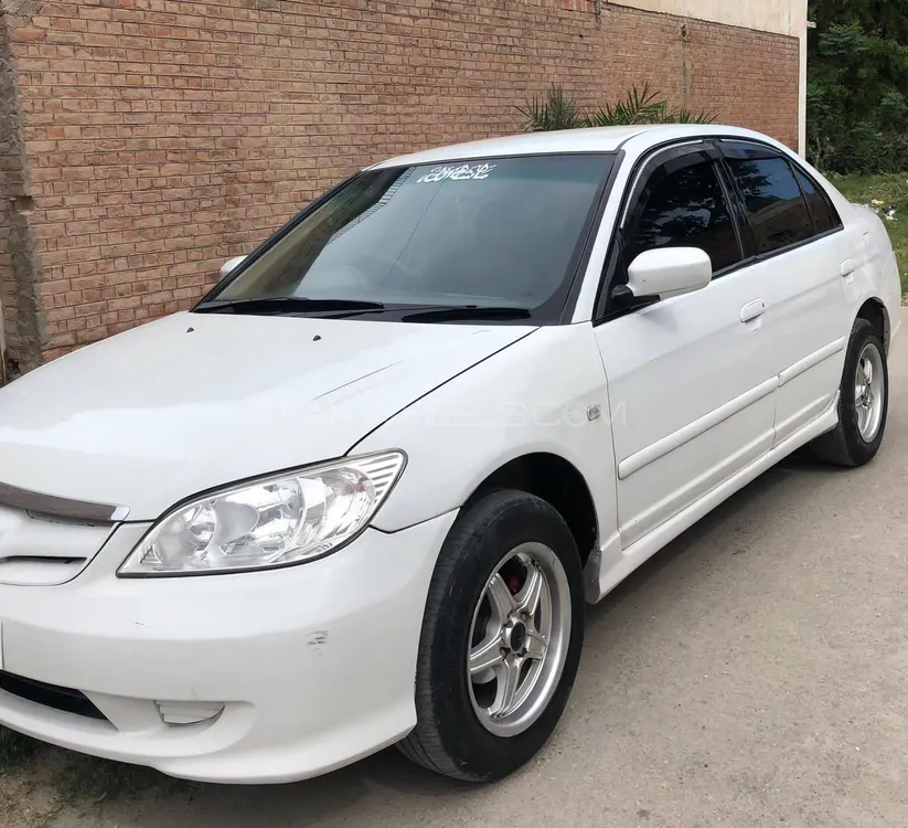 Honda Civic 2004 for Sale in Bannu Image-1