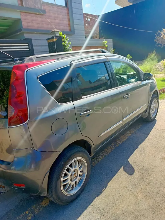Nissan Note 2006 for Sale in Lahore Image-1