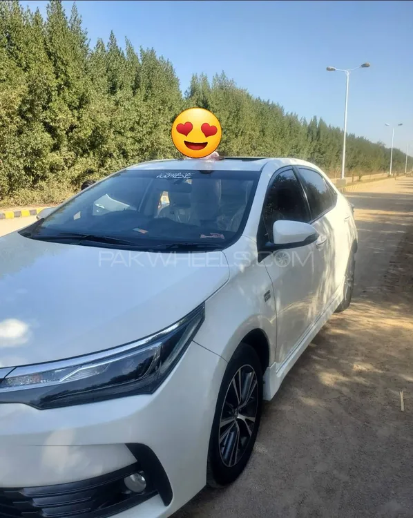 Toyota Corolla 2018 for Sale in Taunsa sharif Image-1