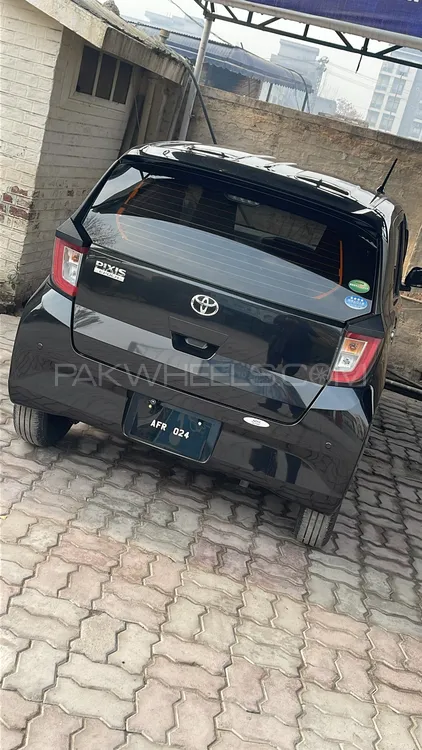 Toyota Pixis Epoch 2020 for Sale in Peshawar Image-1