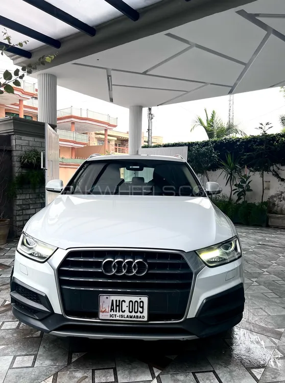 Audi Q3 2017 for Sale in Islamabad Image-1