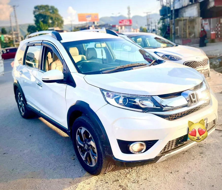 ہونڈا BR-V 2018 for Sale in سوات مینگورہ Image-1