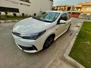 Toyota Corolla Altis Grande X CVT-i 1.8 Beige Interior 2018 for Sale