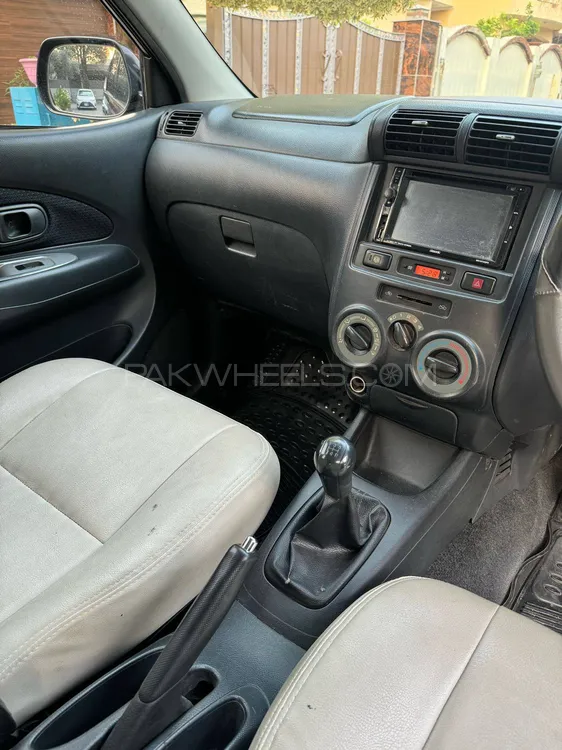 Toyota Avanza 2012 for Sale in Islamabad Image-1