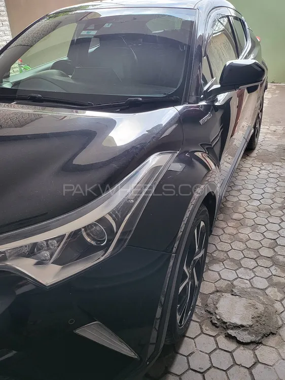 Toyota C-HR 2017 for sale in Sialkot