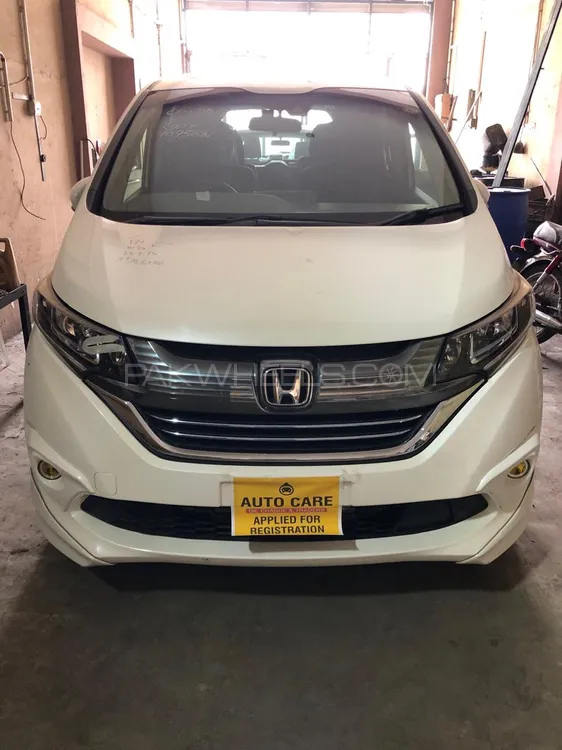 Honda Freed 2019 for Sale in Lahore Image-1