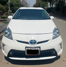 Toyota Prius S LED Edition 1.8 2012 for Sale