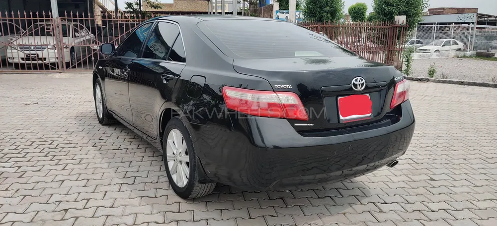 Toyota Camry 2006 for Sale in Dera ismail khan Image-1