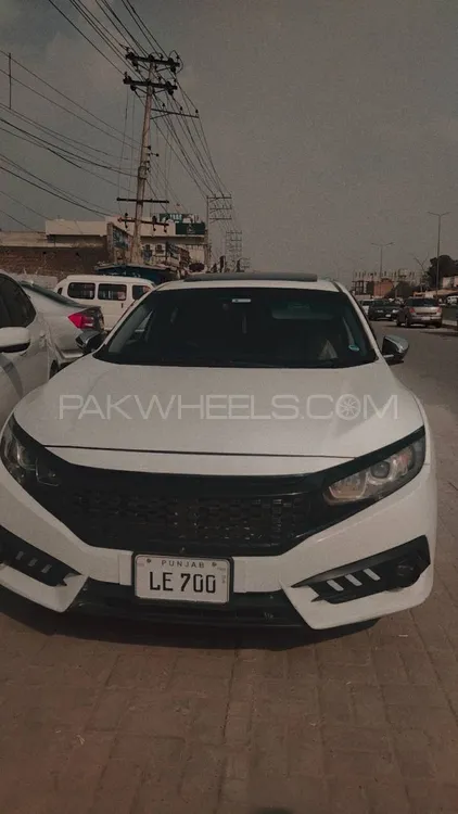Honda Civic 2017 for Sale in Sheikhupura Image-1