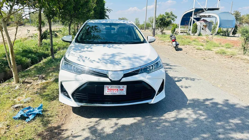 Toyota Corolla 2021 for Sale in Chichawatni Image-1