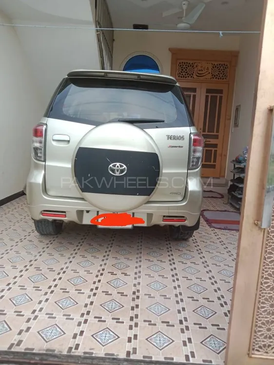 Daihatsu Terios 2012 for Sale in Wah cantt Image-1
