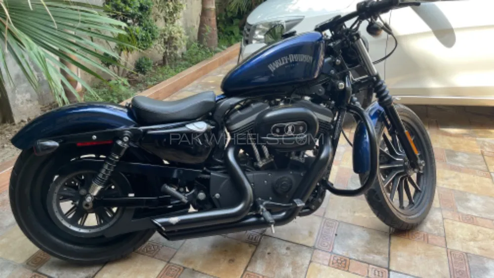 Harley Davidson Iron 883 2013 for Sale Image-1
