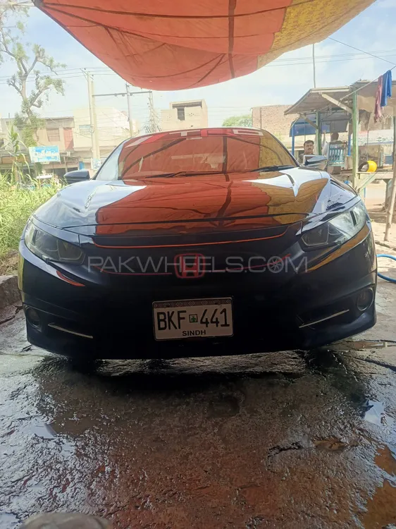 Honda Civic 2017 for Sale in Chichawatni Image-1