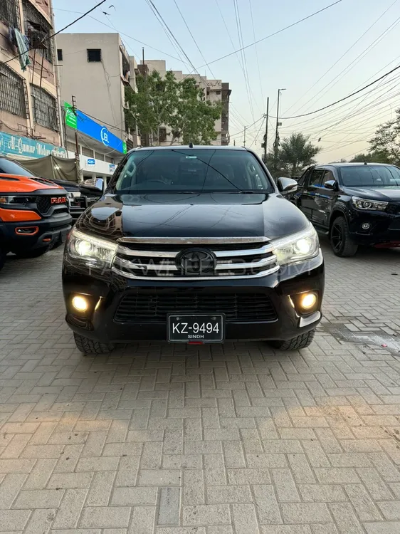 Toyota Hilux 2019 for Sale in Karachi Image-1