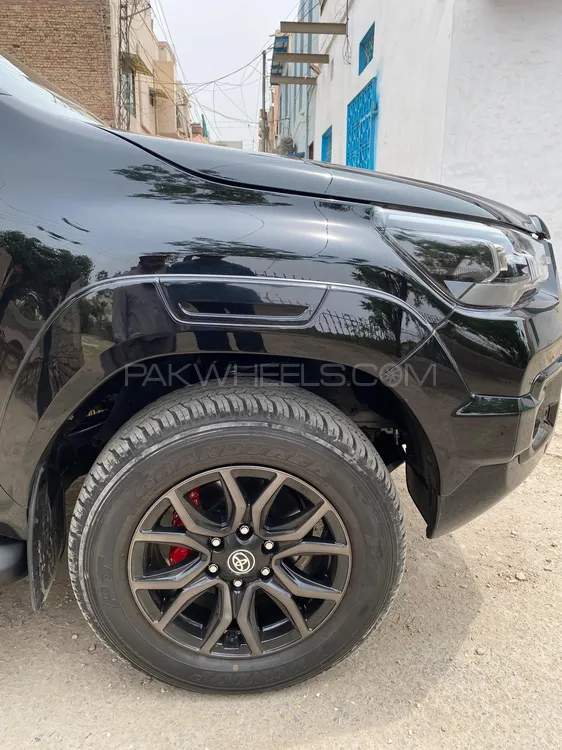 Toyota Hilux 2024 for sale in Lahore