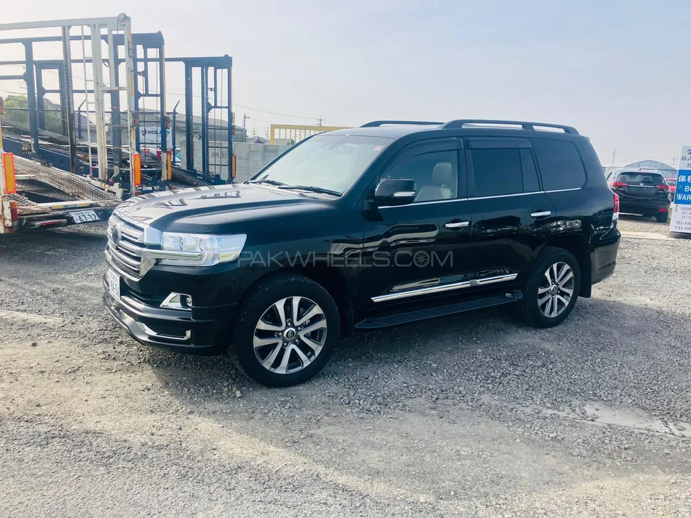 Toyota Land Cruiser 2020 for Sale in Islamabad Image-1