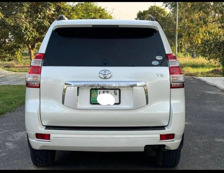 Toyota Prado 2016 for Sale in Gujrat Image-1