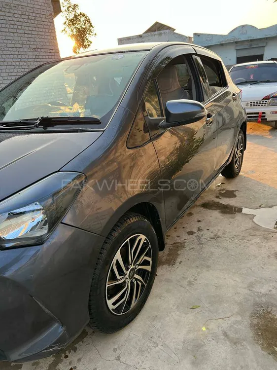 Toyota Vitz 2020 for sale in Sukkur