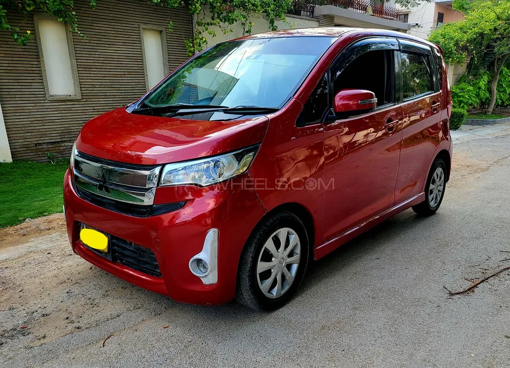 Mitsubishi EK Custom 2015 for sale in Karachi