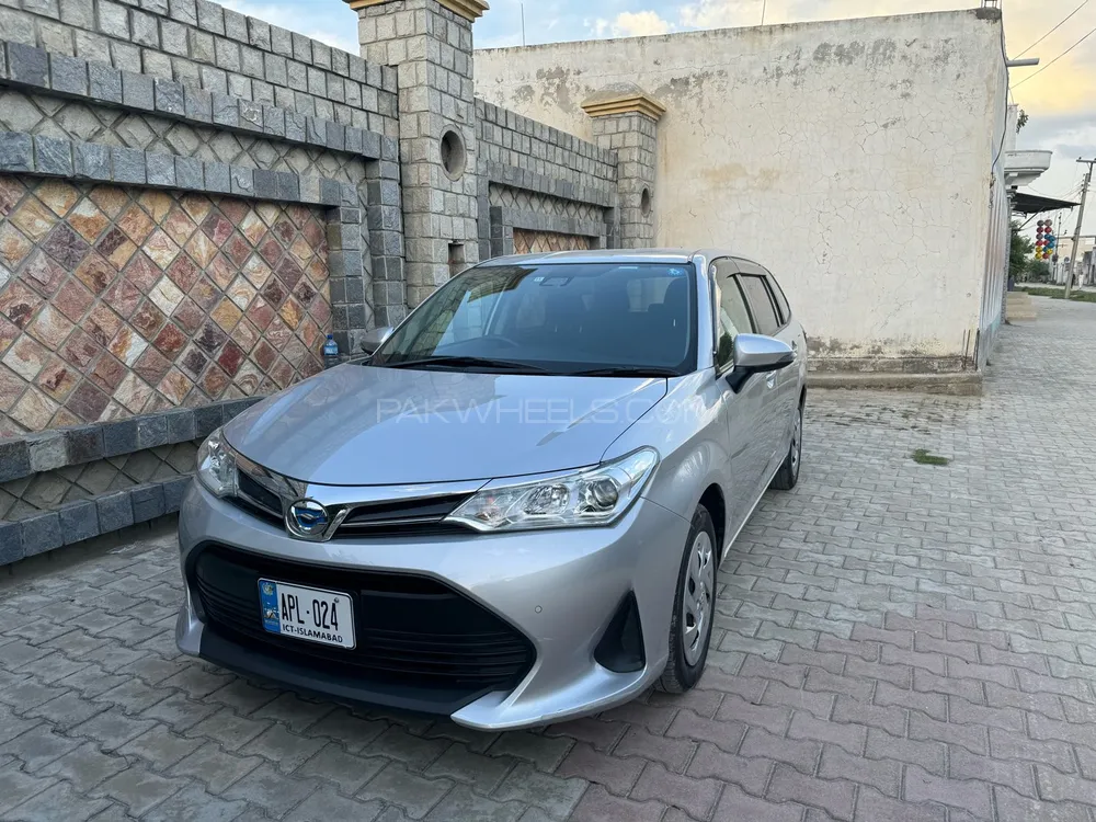 Toyota Corolla Fielder 2020 for Sale in Swabi Image-1