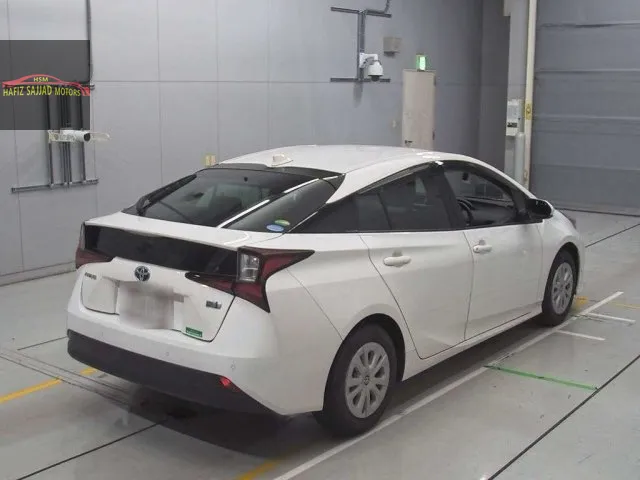 Toyota Prius 2021 for sale in Lahore