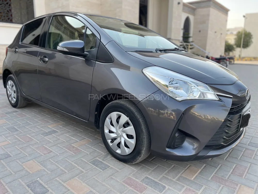 Toyota Vitz 2018 for sale in Sahiwal