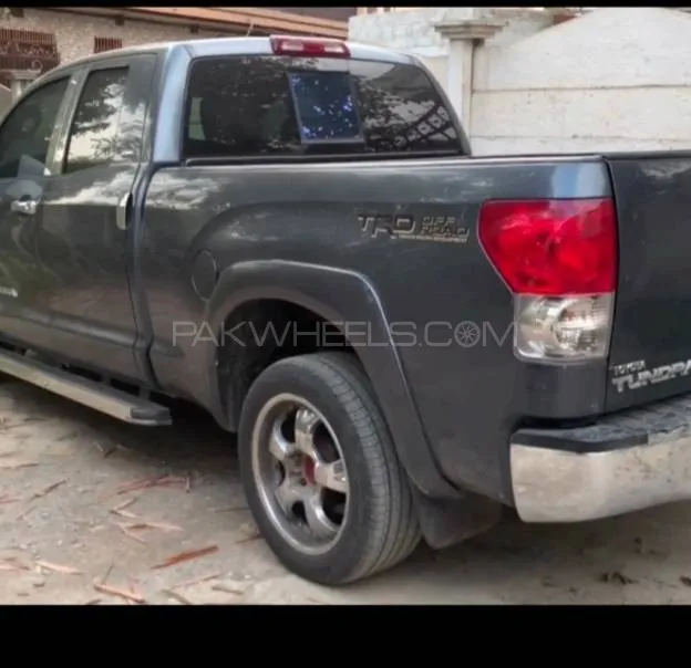 Toyota 4 Runner 2012 for Sale in Lahore Image-1