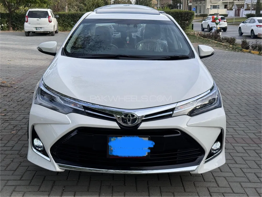Toyota Corolla 2023 for Sale in Islamabad Image-1