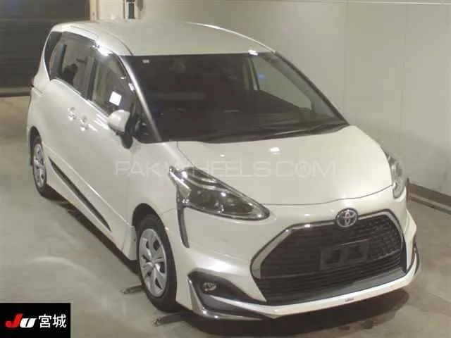 Toyota Sienta 2019 for sale in Karachi