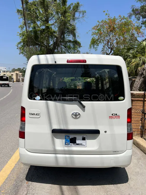 Toyota Town Ace 2014 for sale in Peshawar