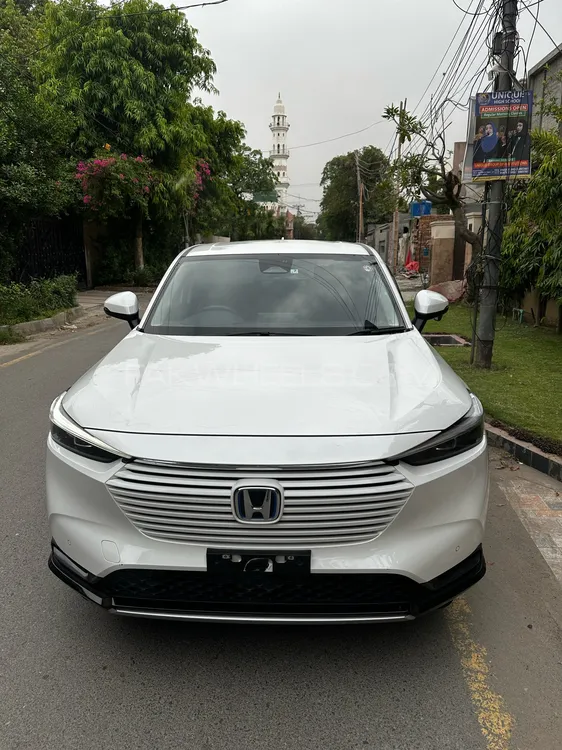 Honda Vezel 2021 for Sale in Lahore Image-1