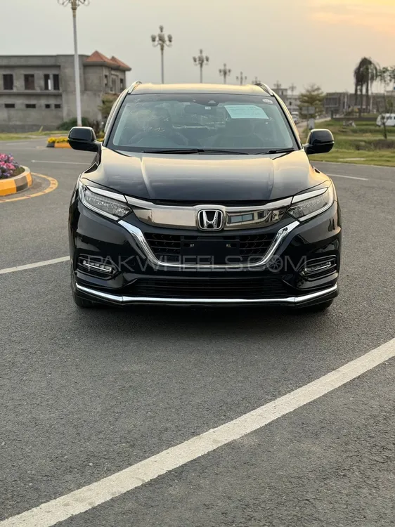 Honda Vezel 2018 for Sale in Daska Image-1