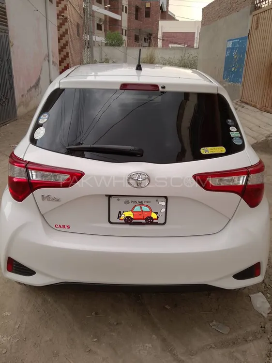 Toyota Vitz 2018 for sale in D.G.Khan