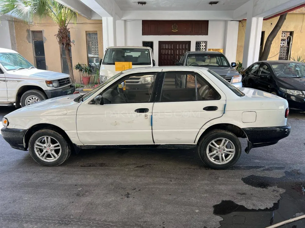 Nissan Sunny 1992 for sale in Lahore