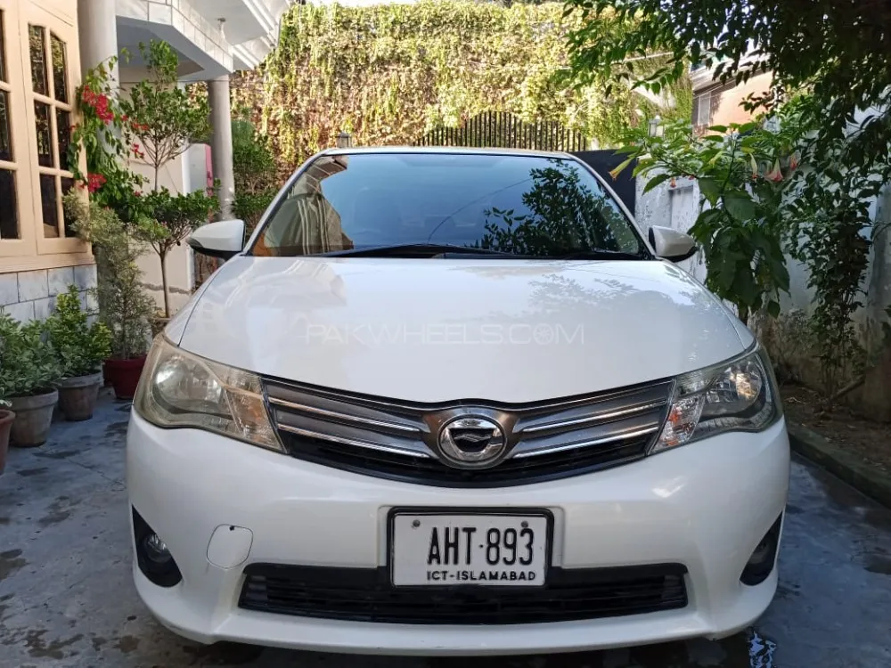 Toyota Corolla Axio 2012 for sale in Abbottabad