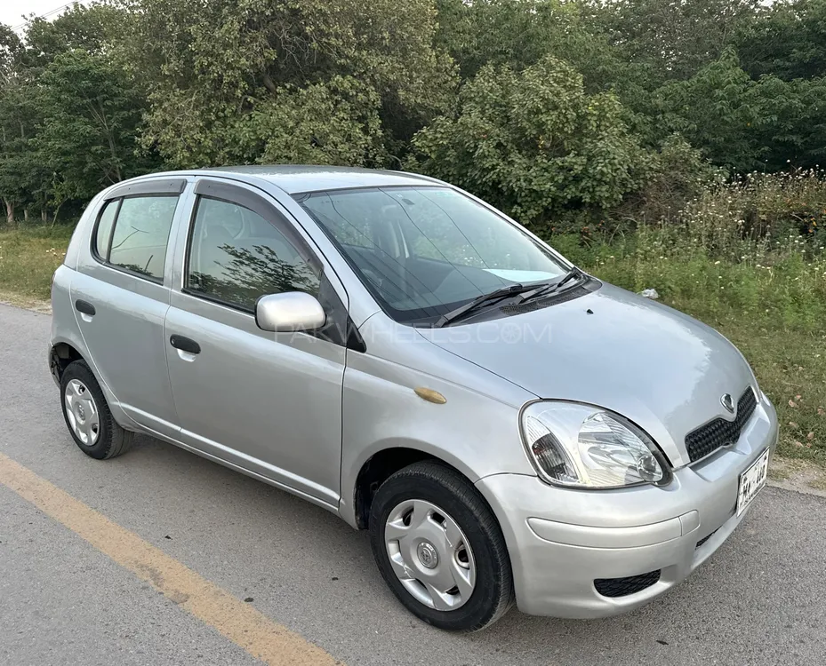 Toyota Vitz 2004 for sale in Islamabad