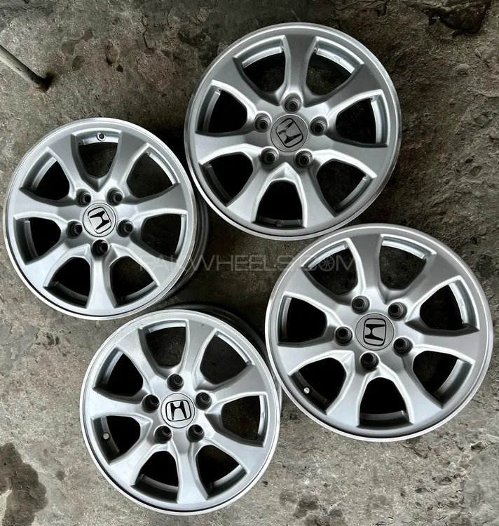 15 inches alloy wheel Image-1
