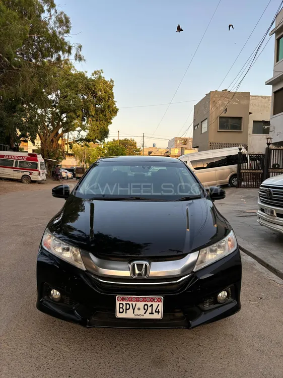 Honda Grace Hybrid 2015 for sale in Karachi