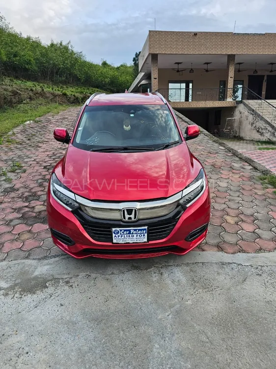 Honda Vezel 2018 for Sale in Mardan Image-1