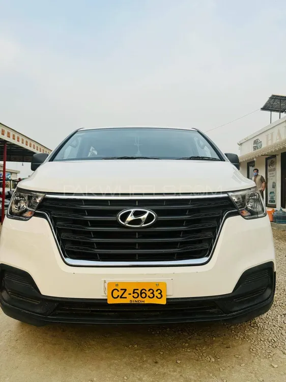 Hyundai Grand Starex 2021 for Sale in Dera ismail khan Image-1
