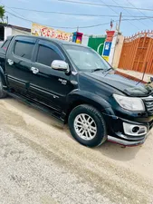 Toyota Hilux Vigo Champ G 2014 for Sale