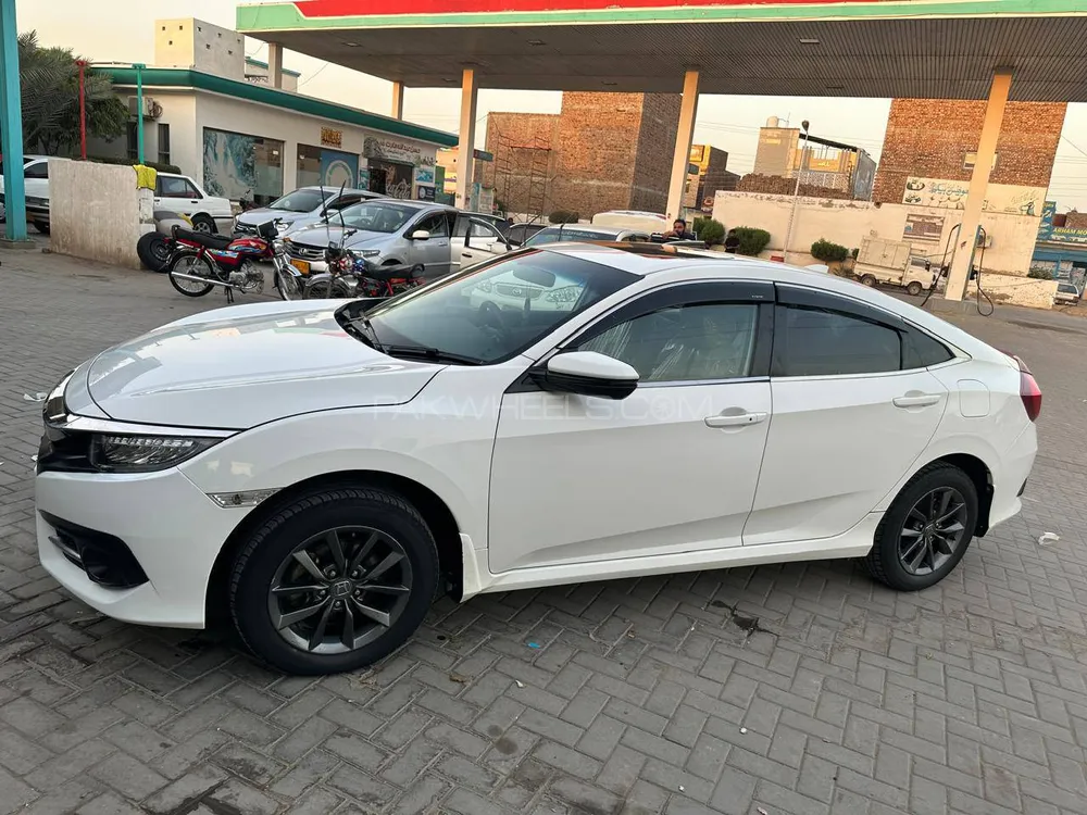 Honda Civic 2021 for Sale in Sadiqabad Image-1