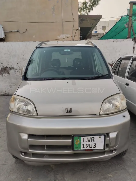 Honda Life 2002 for Sale in Lahore Image-1